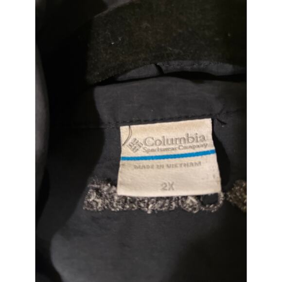 Columbia women’s vest  lightweight - Picture 4 of 5